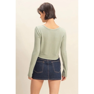 Cardigan nữ thời trang, chất liệu mềm mịn, giá ưu đãi 104.300đ phong cách dư xịn