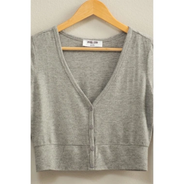 Cardigan nữ thời trang, chất liệu mềm mịn, giá ưu đãi 104.300đ phong cách dư xịn