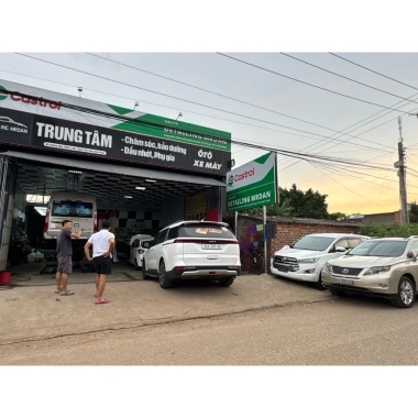 Castrol Edge 5W30 5L chính hãng - Hiệu suất cao, bảo vệ động cơ, giảm giá 1.6tr 8 Castrol Edge 5W30 5L chính hãng - Hiệu suất cao, bảo vệ động cơ, giảm giá 1.6tr 8