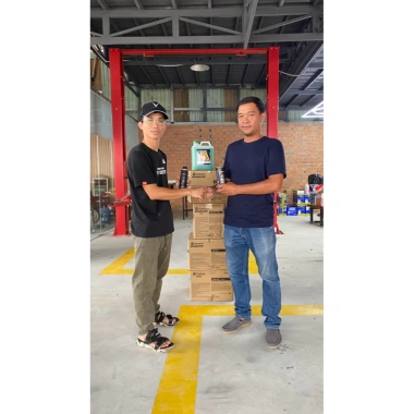 Castrol Edge 5W30 5L chính hãng - Hiệu suất cao, bảo vệ động cơ, giảm giá 1.6tr 9 Castrol Edge 5W30 5L chính hãng - Hiệu suất cao, bảo vệ động cơ, giảm giá 1.6tr 9