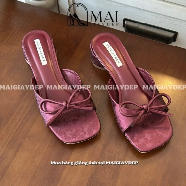 Cầu gót mũi vuông quai nơ 3cm chất liệu gấm phù hợp áo dài Tết giá ưu đãi 279.000 VND MAI GIAYDEP