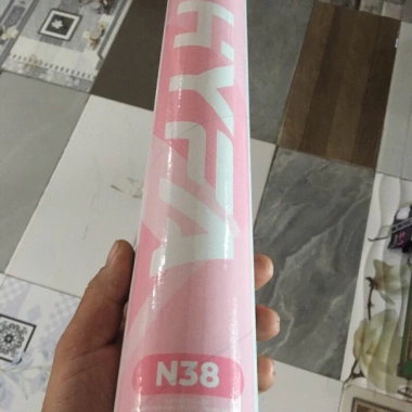 Cầu lông Hải Yến n38 – Đánh mạnh, bền bỉ, giá ưu đãi 295.000 VND, nhựa chất lượng, phù hợp mọi độ tuổi