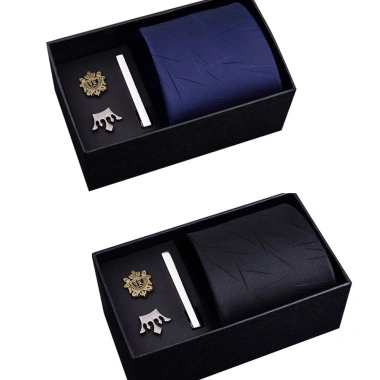 Cavat Nam Bản To 8cm - Set Cravat, Khăn Cài Vest, Kẹp Cà Vạt, Khuy Măng, Đóng Hộp 169.900₫