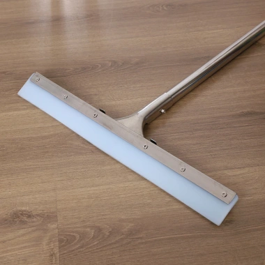 Cây gạt sàn silicon tay cầm inox, dày 0,4‑0,5 cm, đa kích thước, chỉ 50.000₫ 3 Cây gạt sàn silicon tay cầm inox, dày 0,4‑0,5 cm, đa kích thước, chỉ 50.000₫ 3