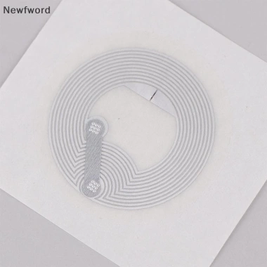 CD Album Trống DIY 1 Hộp - Trang Trí Ba Lô, Móc Khóa, Mặt Dây Chuyền PH 41.250₫ 7 CD Album Trống DIY 1 Hộp - Trang Trí Ba Lô, Móc Khóa, Mặt Dây Chuyền PH 41.250₫ 7