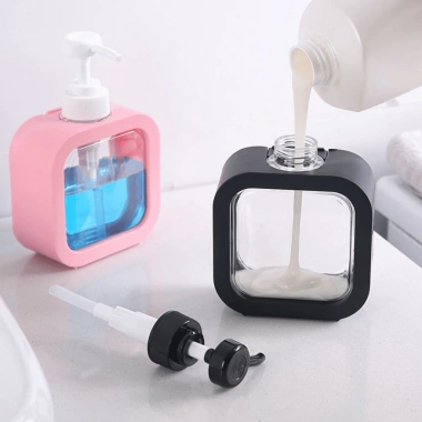 Chai đựng dầu gội, sữa tắm, nước rửa tay 300ml-500ml - Thiết kế căn gác nhỏ, giá chỉ 35.000 VND