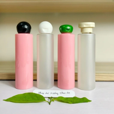 Chai lọ nhựa 150ml vai ngang hồng trắng - vòi nhấn, khóa vàng - gội, tắm, lotion - 8.400 VND