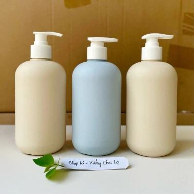Chai lọ nhựa HDPE 500ml xanh dương/be - vòi nhấn, sữa tắm, dầu gội, kem body, 14.500 VNĐ 3