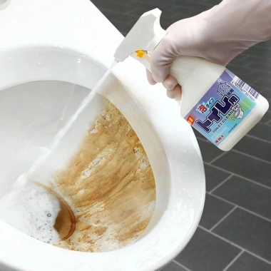 Chai xịt tẩy bồn cầu Rocket dạng bọt 300ml - Nước tẩy toilet Nhật Bản, giá 45.000đ 2