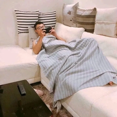 Chăn Dạ Mỏng Điều Hoà IKEA 4 Mùa, ấm áp, phù hợp văn phòng và học đường, 123.250₫ 2