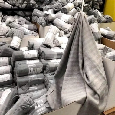 Chăn Dạ Mỏng Điều Hoà IKEA 4 Mùa, ấm áp, phù hợp văn phòng và học đường, 123.250₫ 5