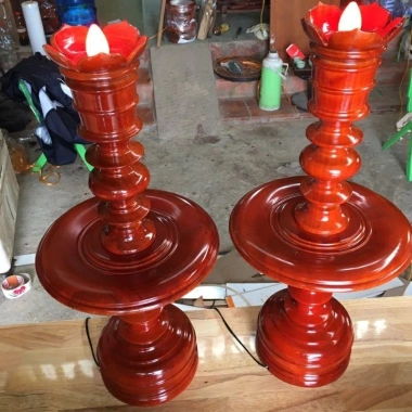Chân Đèn Thờ Gỗ Hương Tự Nhiên Thắp Điện Cao Vừa Phải Bền Đẹp Giá Xả Kho 639.000