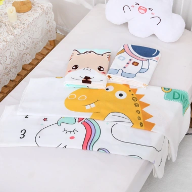 Chăn lụa đắp hè cho bé - Vải cotton mềm mại, thoáng mát, giảm giá 95.000đ