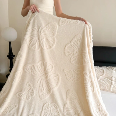 Chăn Mùa Hè Nhung San Hô 100% Mềm, Điều Hòa Không Khí, Jacquard Bướm, Giá Ưu Đãi 149.490 VND