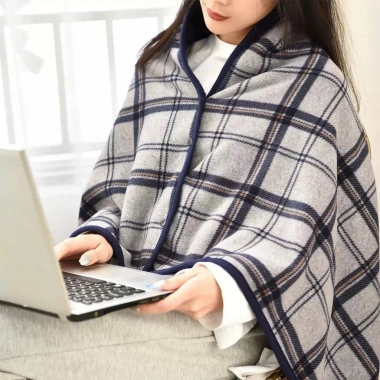 Chăn ngủ văn phòng lót lông cừu siêu ấm, mềm mại, đa màu, gọn nhẹ, tiện lợi - 132.5k