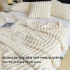 Chăn Nhung Moonly Lông Thỏ 2 Lớp Mềm Mại Ấm Áp Nhỏ Gọn Văn Phòng Giá 59.000₫ 6