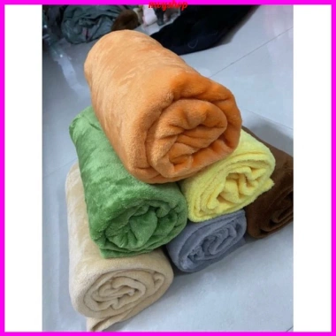 Chăn nỉ nhung 3 size 1m1x1m6,1mx1m4,1m6x2m - Nhẹ mềm, giá 69k giảm từ 85,560 2 Chăn nỉ nhung 3 size 1m1x1m6,1mx1m4,1m6x2m - Nhẹ mềm, giá 69k giảm từ 85,560 2