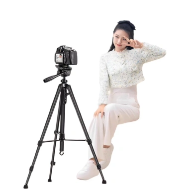 Chân quay Tripod 3 in 1 360 độ - Quay góc nghiêng, đèn LED, kẹp điện thoại Live Stream, giá chỉ 185.000₫