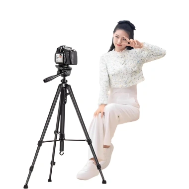 Chân quay Tripod 3 in 1 360° góc nghiêng, đèn LED, kẹp điện thoại Live stream, giá 200k