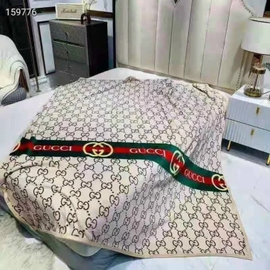 Chăn Tuyết Nhung Văn Gấp Gọn 1.5x2m - Mềm Mịn, Siêu Ấm, Phòng Ngủ, Giá 150k