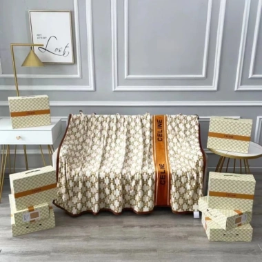 Chăn Tuyết Nhung Văn Gấp Gọn 1.5x2m - Mềm Mịn, Siêu Ấm, Phòng Ngủ, Giá 150k 5 Chăn Tuyết Nhung Văn Gấp Gọn 1.5x2m - Mềm Mịn, Siêu Ấm, Phòng Ngủ, Giá 150k 5