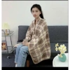 Chăn văn phòng áo choàng nỉ mềm mại, nhỏ gọn tiện dụng - Giá chỉ 89.000₫