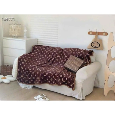 Chăn văn phòng lông tuyết họa tiết thương hiệu 1m3x2m, trọng lượng 1kg, kèm hộp - Giá ưu đãi 140,000₫