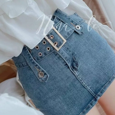 Chân váy bò xanh ngắn sexy kèm đai - Giá chỉ 189.000 VNĐ, giảm tới 18%