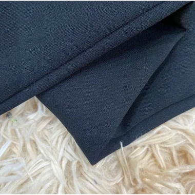 Chân Váy Bút Chì Cạp Cao Bản To Xếp Nhiều Mí, Tà Sau 2 Lớp Tôn, Eo Con Kiến - Giá 159.000 VND