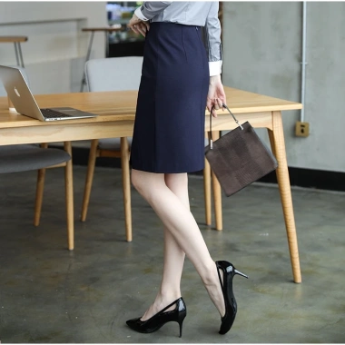 Chân váy bút chì cạp cao xẻ trước công sở trẻ trung dài 50cm - Giá ưu đãi 157.5k