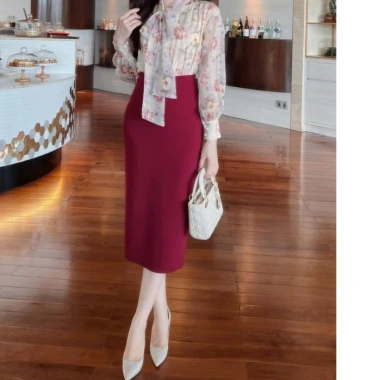 Chân váy bút chì công sở dài 2 lớp, lót mềm, xẻ sau Hàn Quốc BC68 - 195.000 VND