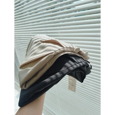 Chân váy bút chì Cv014 phối cúc bọc xẻ tà - Thanh lịch, giảm giá 155.000₫