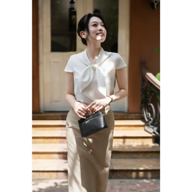 Chân váy bút chì dài kaki cắt tùng trước, tôn dáng thời trang Calie CB038 - 445.000₫ 2