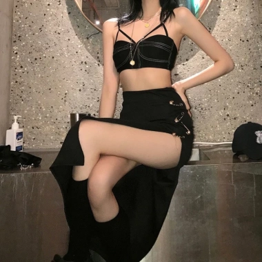 Chân váy bút chì dài xẻ đùi sexy, phong cách Châu Âu, giá chỉ 199k 2 Chân váy bút chì dài xẻ đùi sexy, phong cách Châu Âu, giá chỉ 199k 2