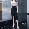 Chân váy bút chì hai tà cách điệu đính cúc V72cm - Giá ưu đãi 150.000đ