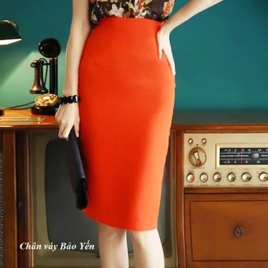 Chân váy bút chì màu cam xẻ sau tới gối size M75 - Giá chỉ 175.000đ 4 Chân váy bút chì màu cam xẻ sau tới gối size M75 - Giá chỉ 175.000đ 4