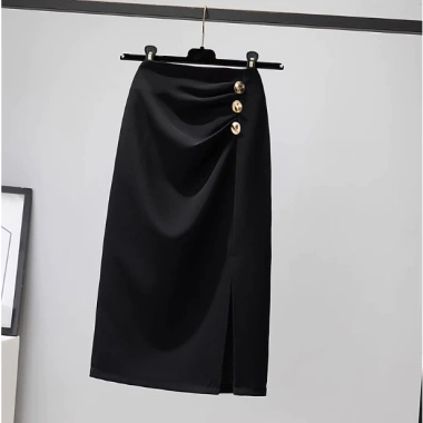 Chân váy bút chì sẻ trước phối cúc Vitex lót lụa full váy giá 186.930₫ 4