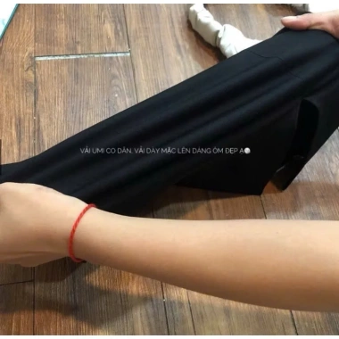 Chân váy bút chì xẻ trước dài 60cm, khoá kéo tiện lợi, giá ưu đãi 153.500 VND