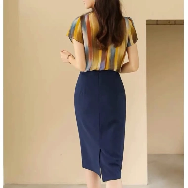 Chân Váy Công Sở Bút Chì Dáng Dài Gối Cao Cấp Xẻ Sau 2 Lớp 68cm Susuclothing Giá 197.500 VND