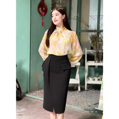 Chân váy công sở dáng bút chì dài qua gối 68cm, tà đắp che bụng 1 lắp NEW 193.800₫