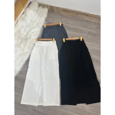 Chân váy công sở nữ HANA bút chì xẻ sau thanh lịch - Giá chỉ 180.000đ 7 Chân váy công sở nữ HANA bút chì xẻ sau thanh lịch - Giá chỉ 180.000đ 7