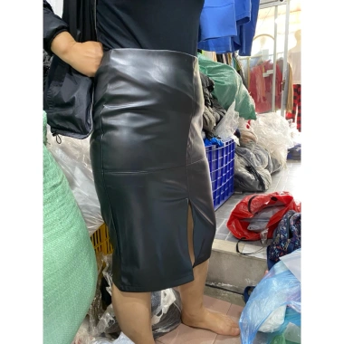 Chân Váy Da Dáng Bút Chì Los Angeles Size L - Eo 79cm, Giá ưu đãi 89,000 VND