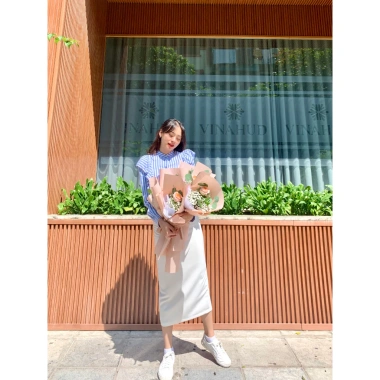 Chân Váy Dáng Bút Chì Suông Nhẹ Dài 90cm 2 Lớp, Sẻ Sau, Túi Vitex - 166.300₫ 4 Chân Váy Dáng Bút Chì Suông Nhẹ Dài 90cm 2 Lớp, Sẻ Sau, Túi Vitex - 166.300₫ 4