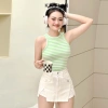 Chân váy jean Kaylin form ngắn màu trơn denim dày dặn phối nút cá tính - 400.000₫ 2