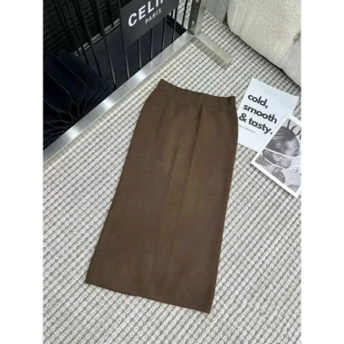 Chân Váy Len Dài Ôm Body Dáng Bút Chì – Lông Thỏ Fresize Mềm Mịn, Hàn Quốc Sang Chảnh – Giá 305k (đc từ 396k) 9