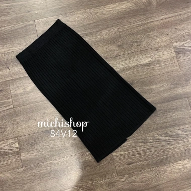 Chân váy len tăm bút chì dài freesize đen 84V12 - Giá 250.000đ ấm áp, hiện đại