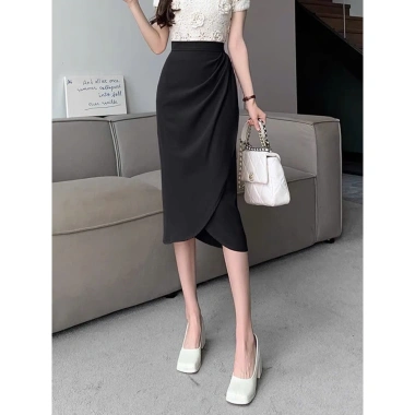 Chân váy ôm công sở SUTANI V01 kiểu bút chì, cạp xếp ly, thon gọn - 215k VND