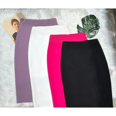 Chân váy Susuclothing bút chì cạp Mí nhiều tầng cạp lưng cao phong cách công sở trẻ trung d68cm Giá ưu đãi 190.400 VND 4 Chân váy Susuclothing bút chì cạp Mí nhiều tầng cạp lưng cao phong cách công sở trẻ trung d68cm Giá ưu đãi 190.400 VND 4