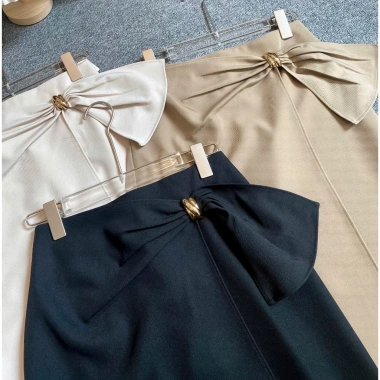 Chân váy vạt nơ lệch lịch sự - đi làm & tiệc công sở, phối áo sơ mi - U.Chic 260k