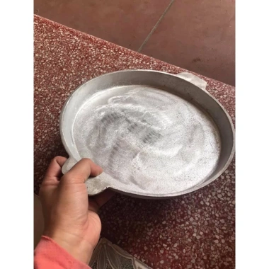 Chảo gang đúc đa năng 30cm: Nướng bánh mì, bò bít tết, trứng, xúc xích, lạp xưởng - Giá chỉ 96.000đ 3
